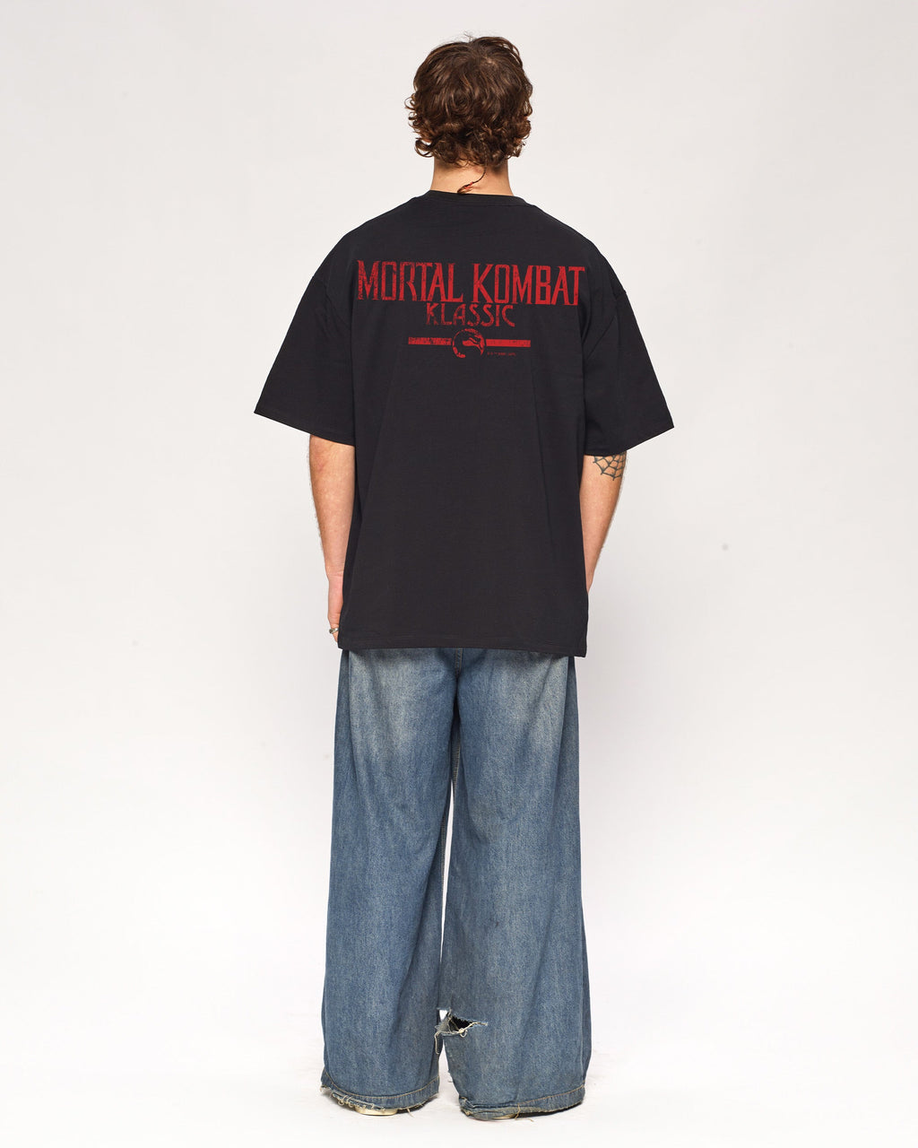 Mortal Kombat Banner Oversized Tee product image 6