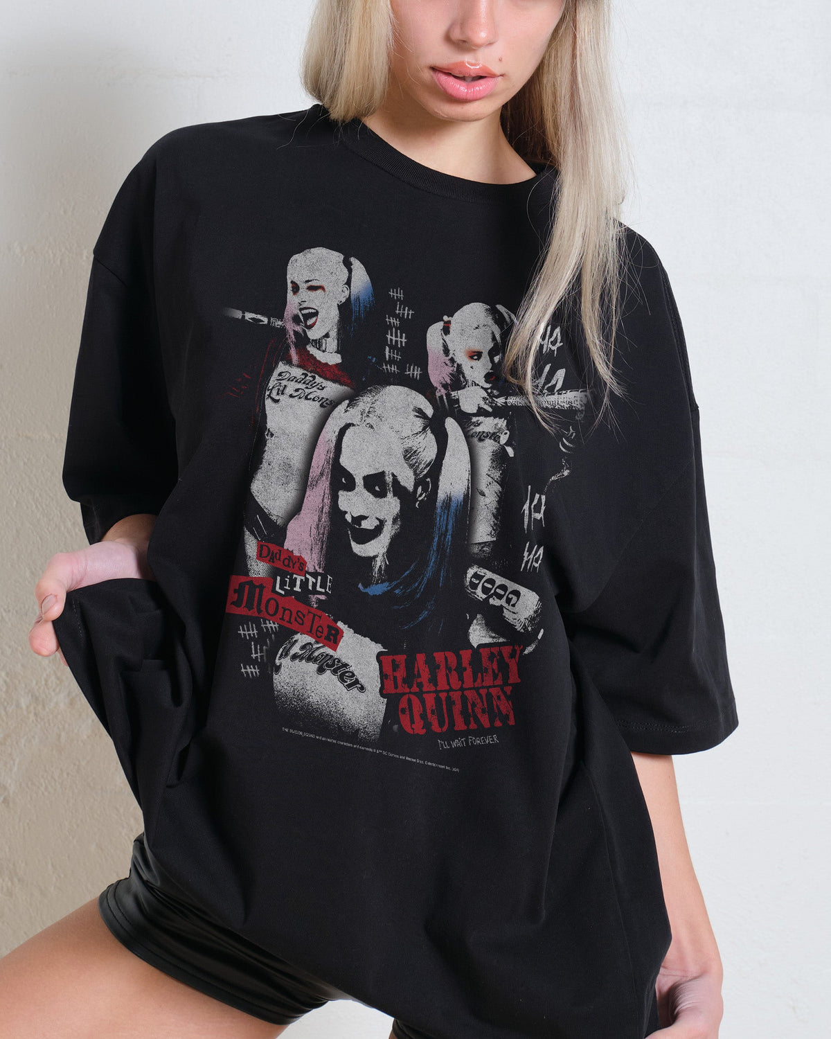 Harley Quinn Vintage Oversized Tee product image 1
