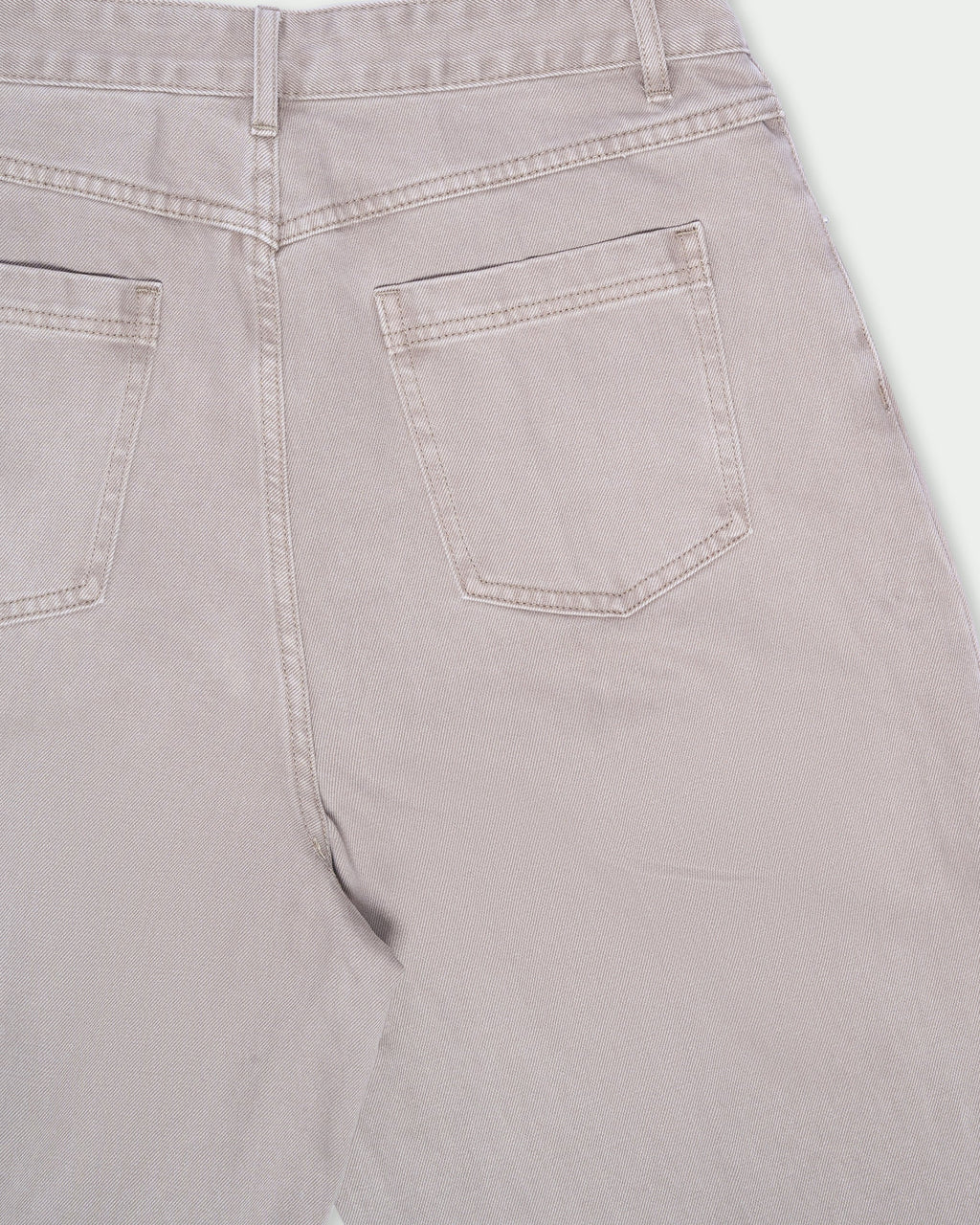 On Air Beige Jorts