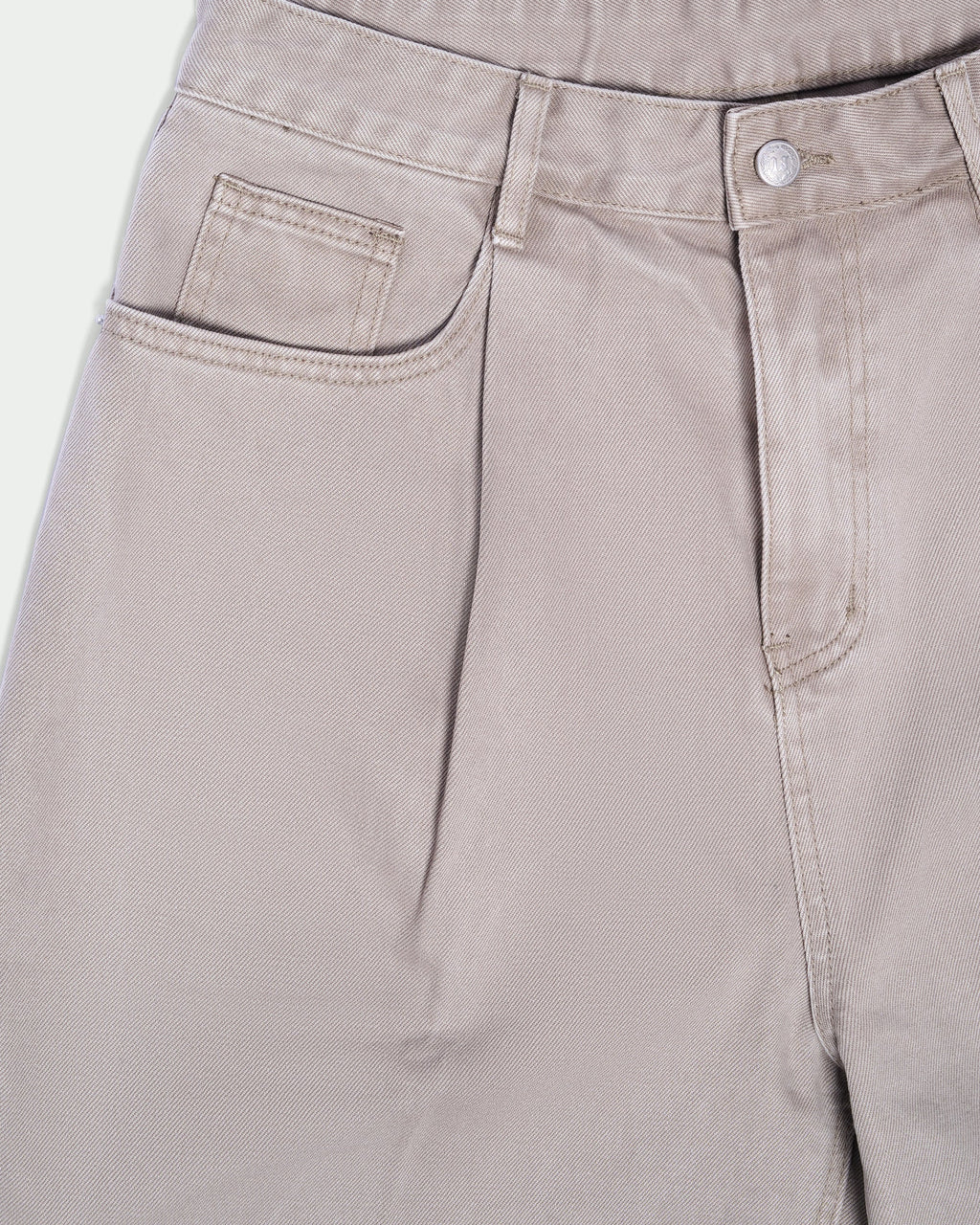 On Air Beige Jorts
