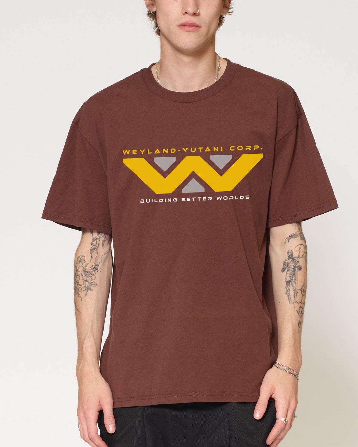 Weyland-Yutani Corp T-Shirt product image 3