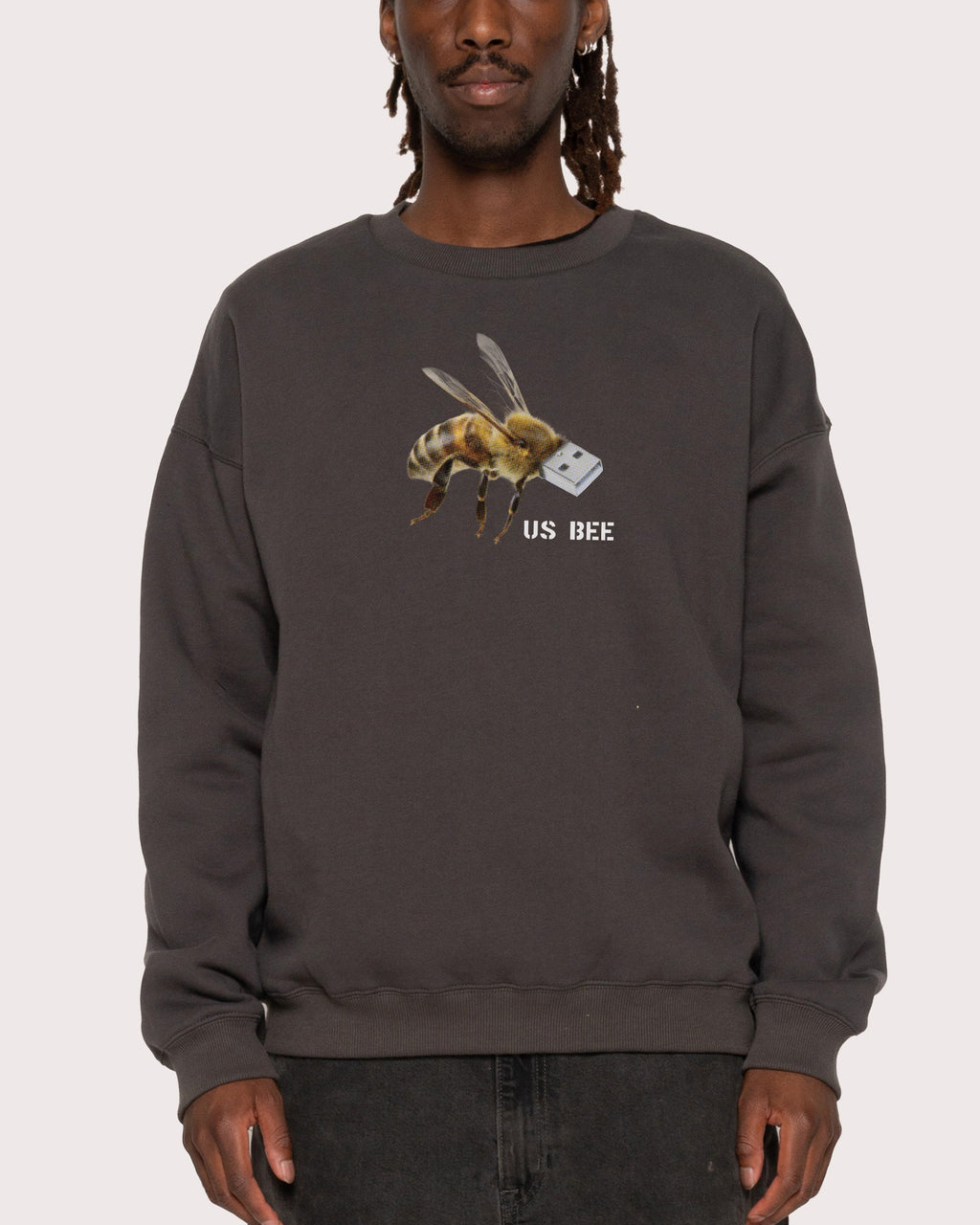 US BEE Sweatshirt product image 1