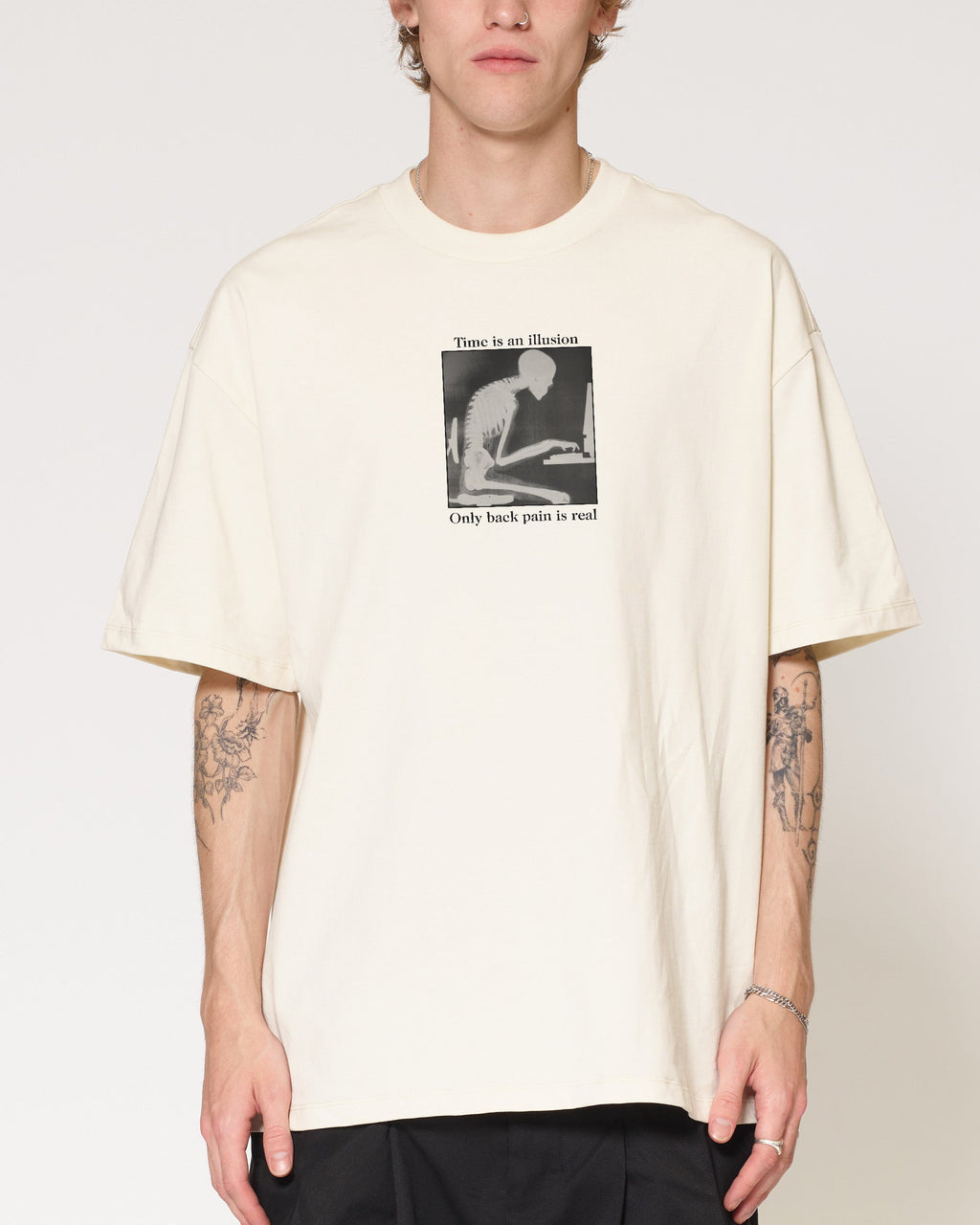 Time Is an Illusion Oversized Tee product image 5