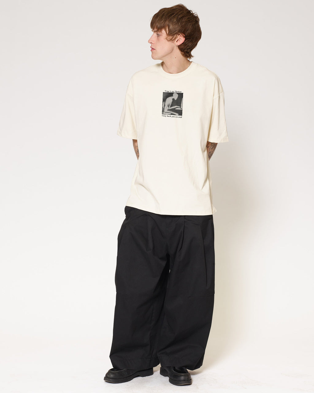 Time Is an Illusion Oversized Tee product image 6