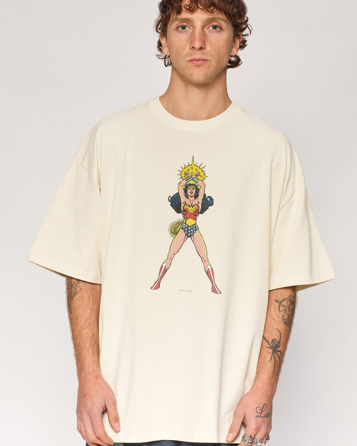 Wonder Woman Power Surge Oversized Tee product image 3