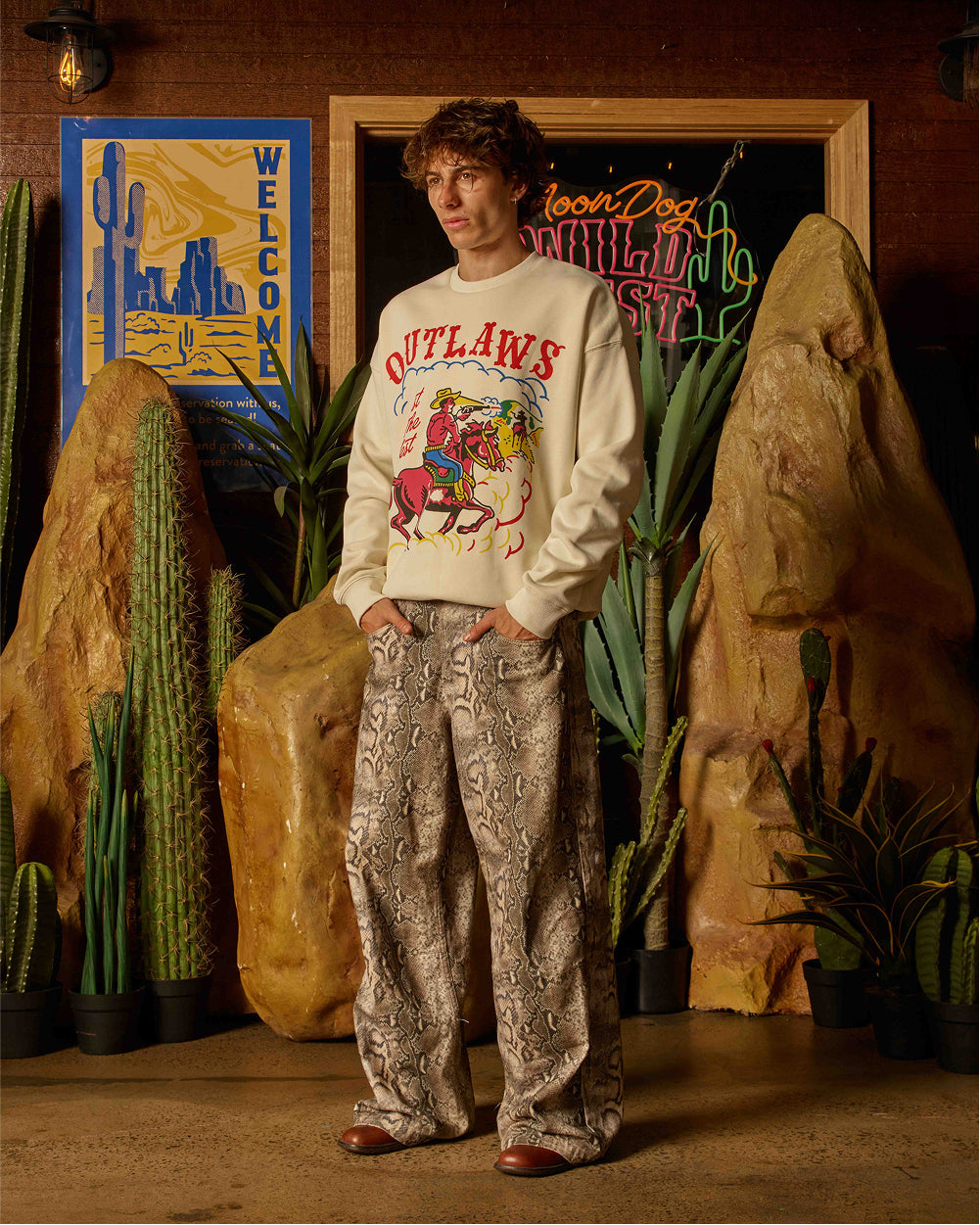 Outlaws Sweatshirt product image 7
