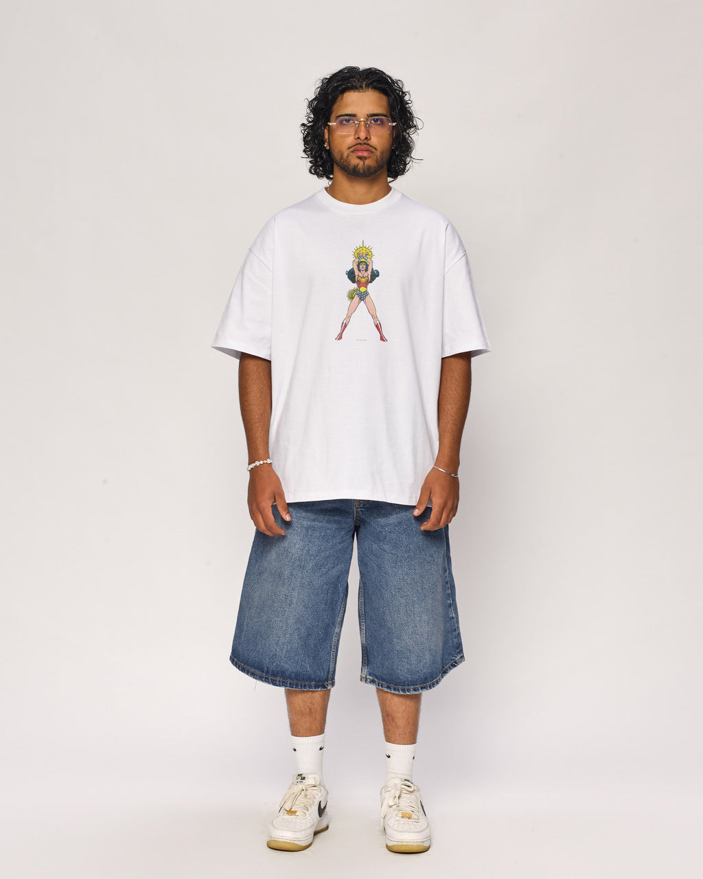 Wonder Woman Power Surge Oversized Tee product image 6