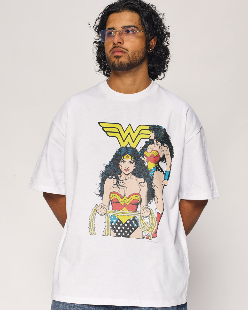 Wonder Woman Queen of the Amazons Oversized Tee product image 3